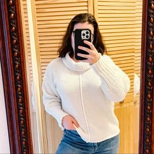 Olive & Oak Chunky Knit Cream Turtleneck Sweater Seamed Oversized Cozy Boho M